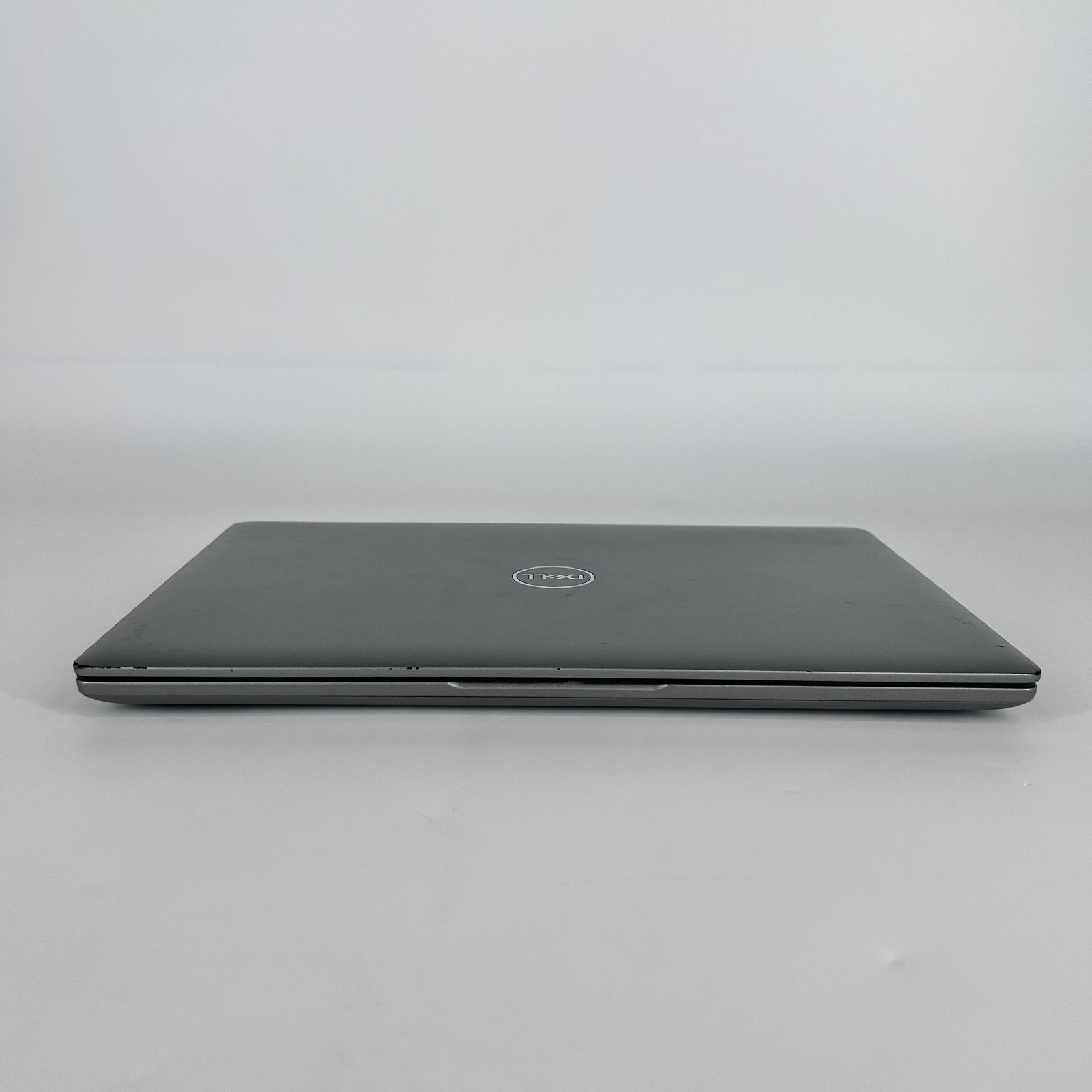 Dell Latitude 5440 14 Gray FHD 1.7 GHz i7-1355U 16GB 512GB SSD Good