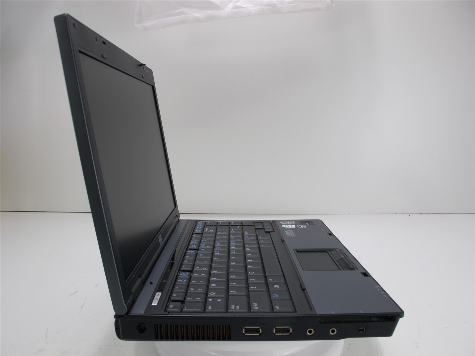 HP Compaq 6510B Laptop Core 2 Duo T7100 1.8GHz No HDD No OS