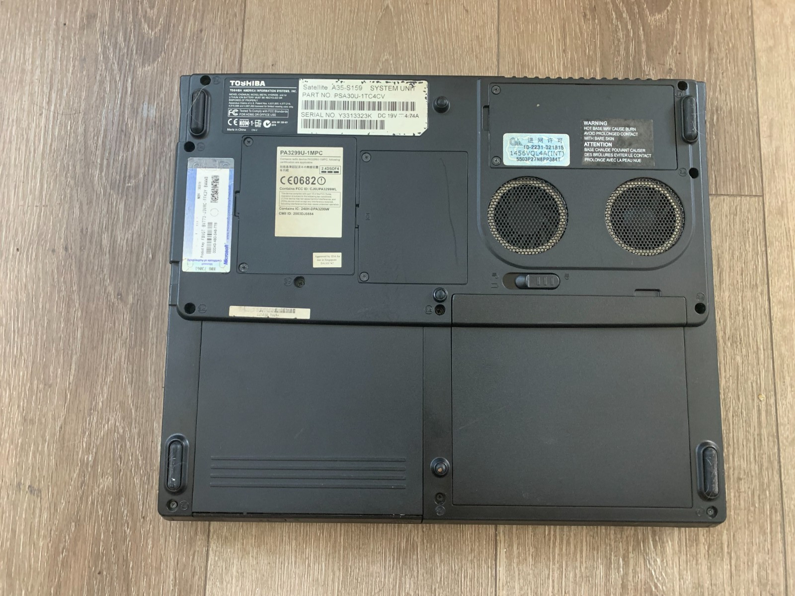 Toshiba Satellite A35-S159 15″ Intel Pentium 4 2.30GHz 768MB RAM 60GB IDE HDD