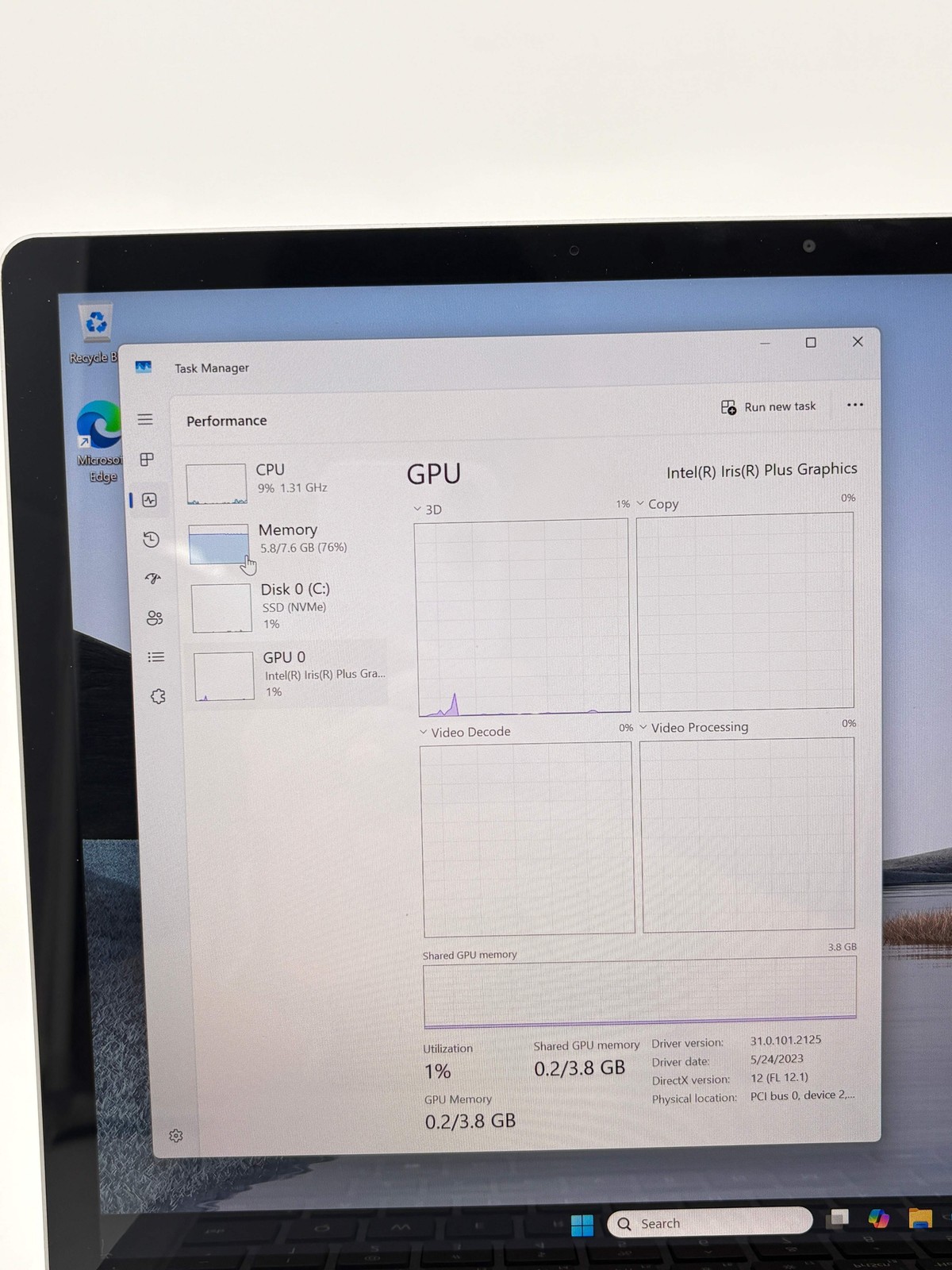 Microsoft Surface Laptop 3 14-inch Core i5 10th Gen 8GB 128GB -Read!