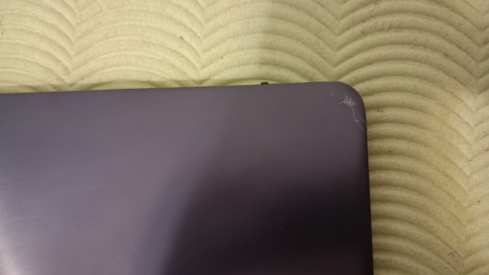 Asus VioBook UX303F 13.3″ FULLHD M-5Y10C 8gb 256gb ssd m2 win11