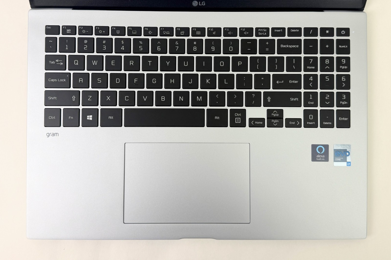 LG Gram 16Z90P 16″ 2560×1600 i7-1165G7 16GB 512GB SSD W11H