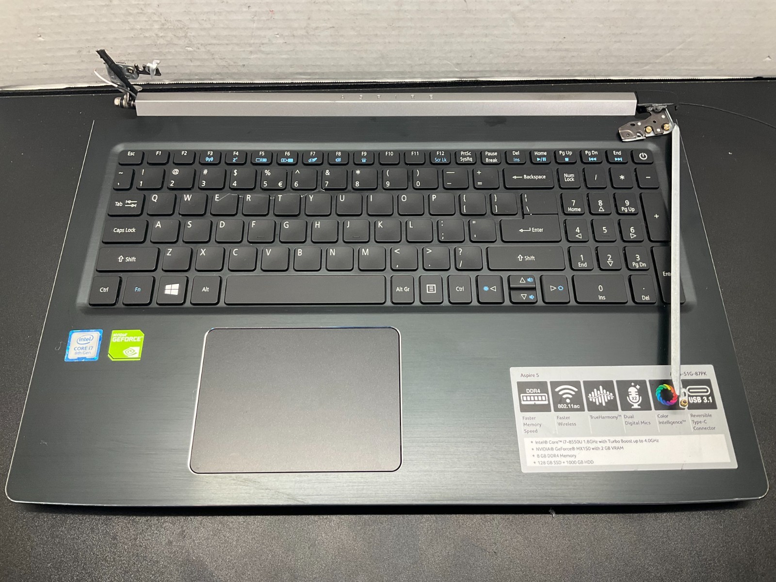 Acer Aspire 5 A515-51G-85EX i7-8550U 8GB 1TB SSD 15.6″ FHD GeForce MX150