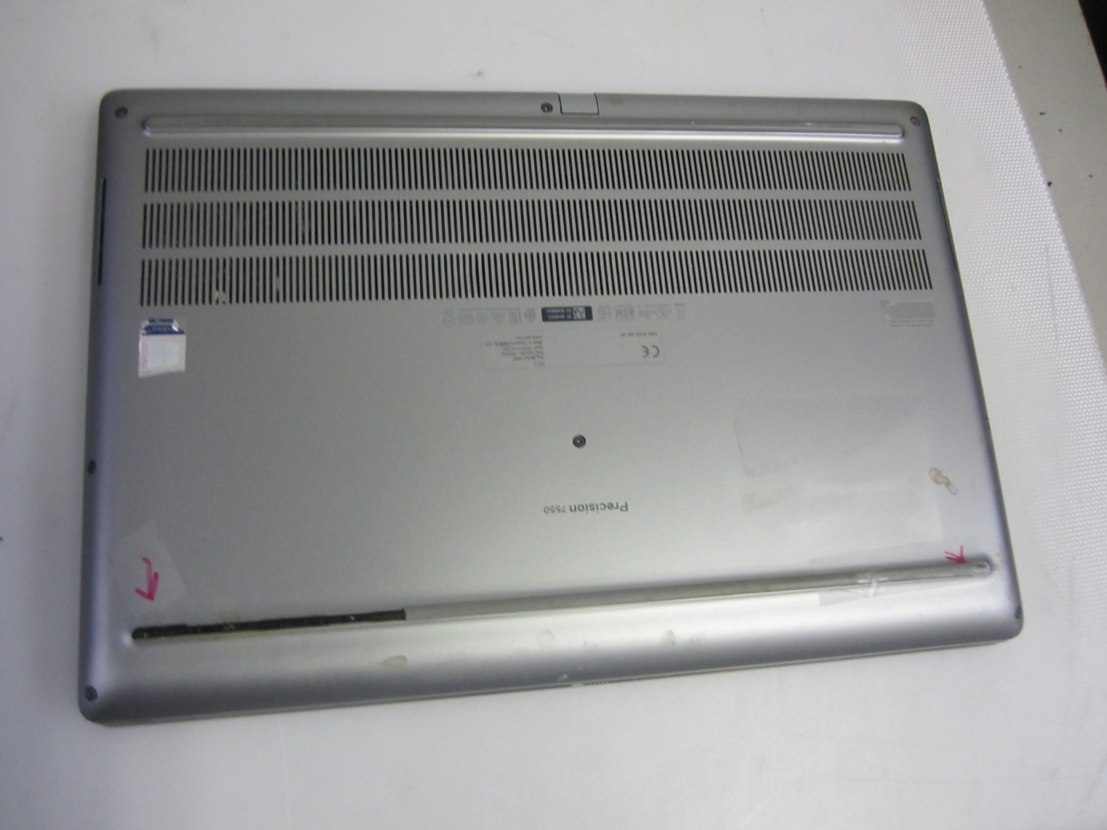 Dell Precision 7550 Xeon W-10855M 2.80GHz 32GB 512GB M2SSD Ubuntu Laptop +AC REA