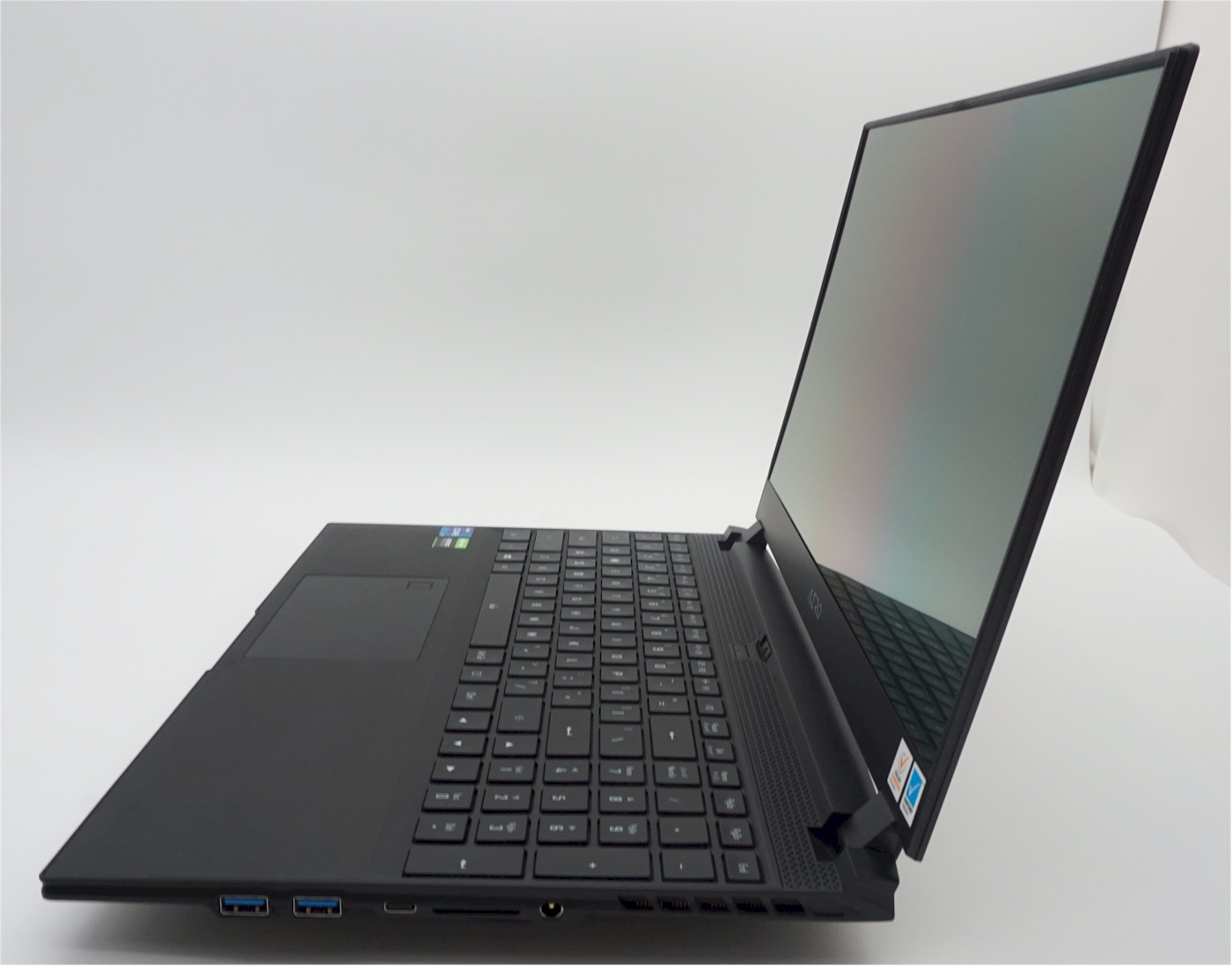 Gigabyte AERO 15 OLED 4K HDR Gaming Laptop i7-11800H 32GB RTX 3080 8GB Very Good
