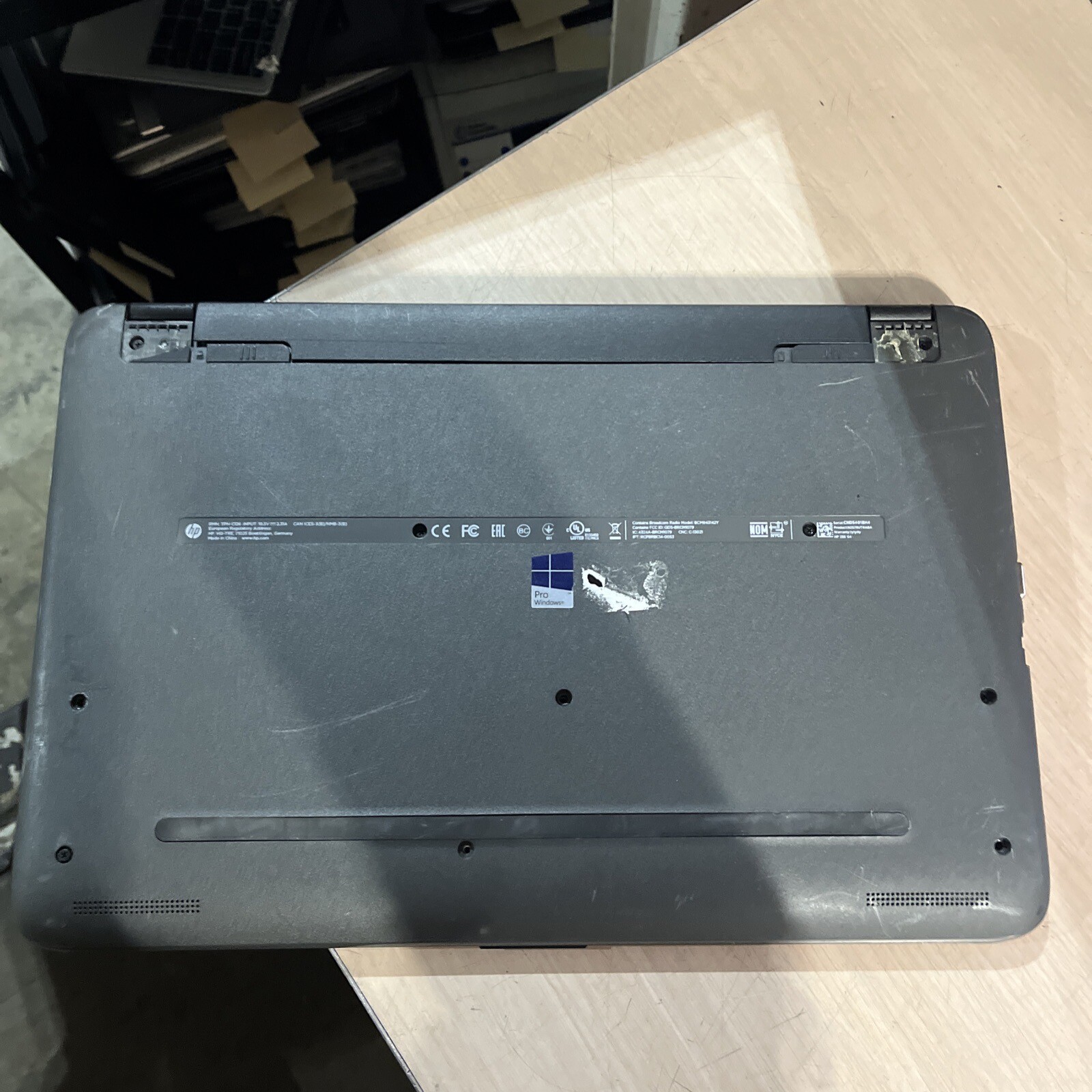HP 255 G4 AMD E1-6015 4GB RAM NO HD