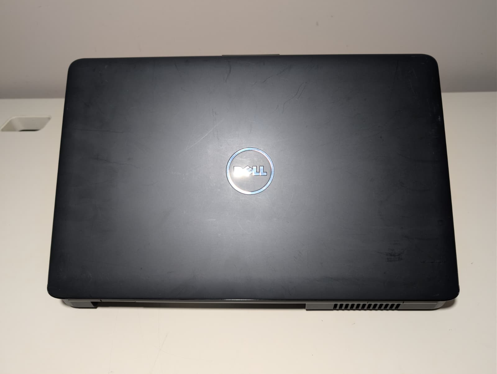 15″ Dell Inspiron 1545 | C2D T6400 4GB RAM 500GB HD | Win XP Pro 32-Bit DVD+RW
