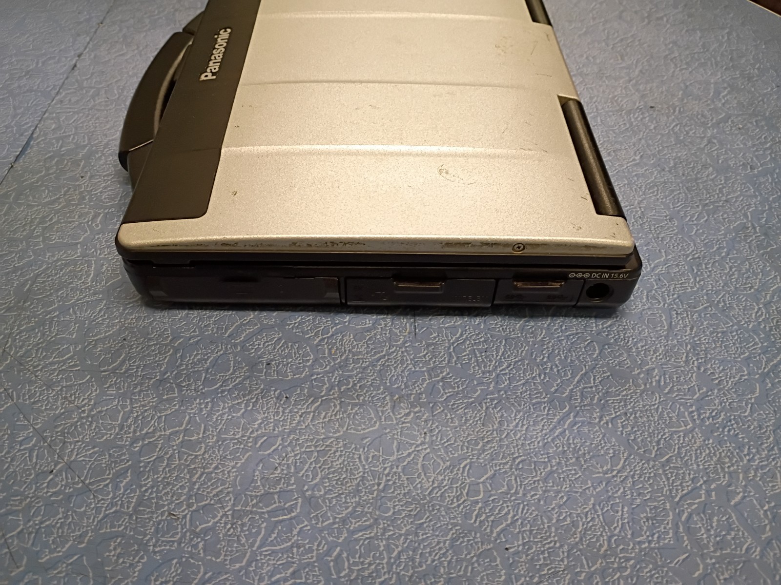 Panasonic ToughBook CF-53 mk2 i5-3320M 2.60GHz 8gb Ram 120gb SSD, AntiX Linux