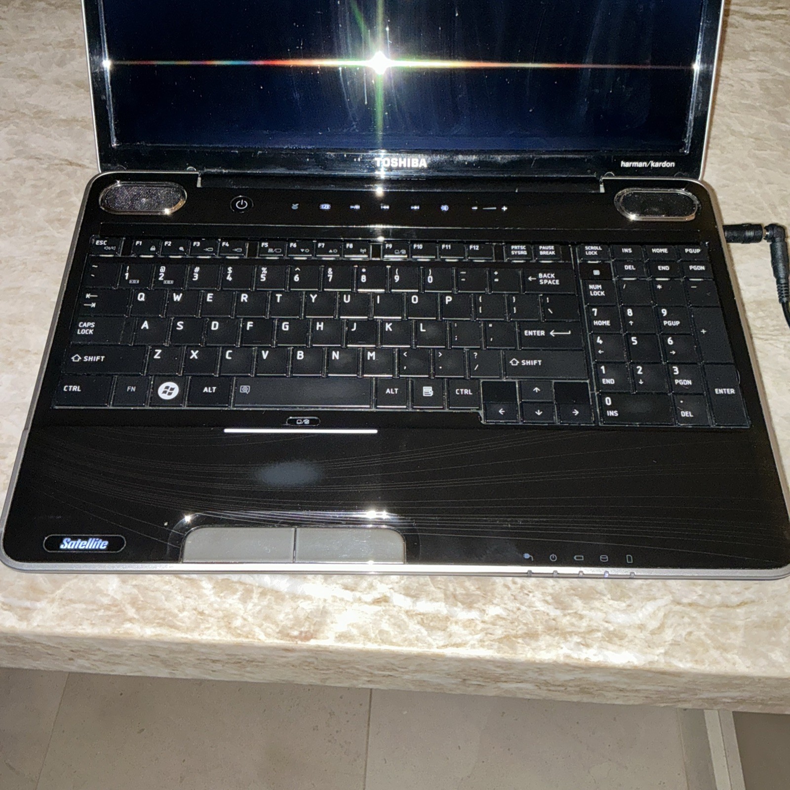 TOSHIBA SATELLITE A505-S6005 i3 M330 16″ screen 8G RAM 500G HDD tested working
