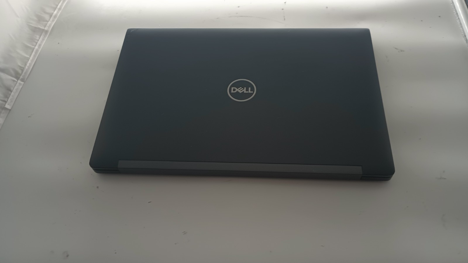 11181 Latitude7490 w/Dell charger.i5-8350U.8GB.128GB NVMe.14″ FHD.W11 Pro. Read!