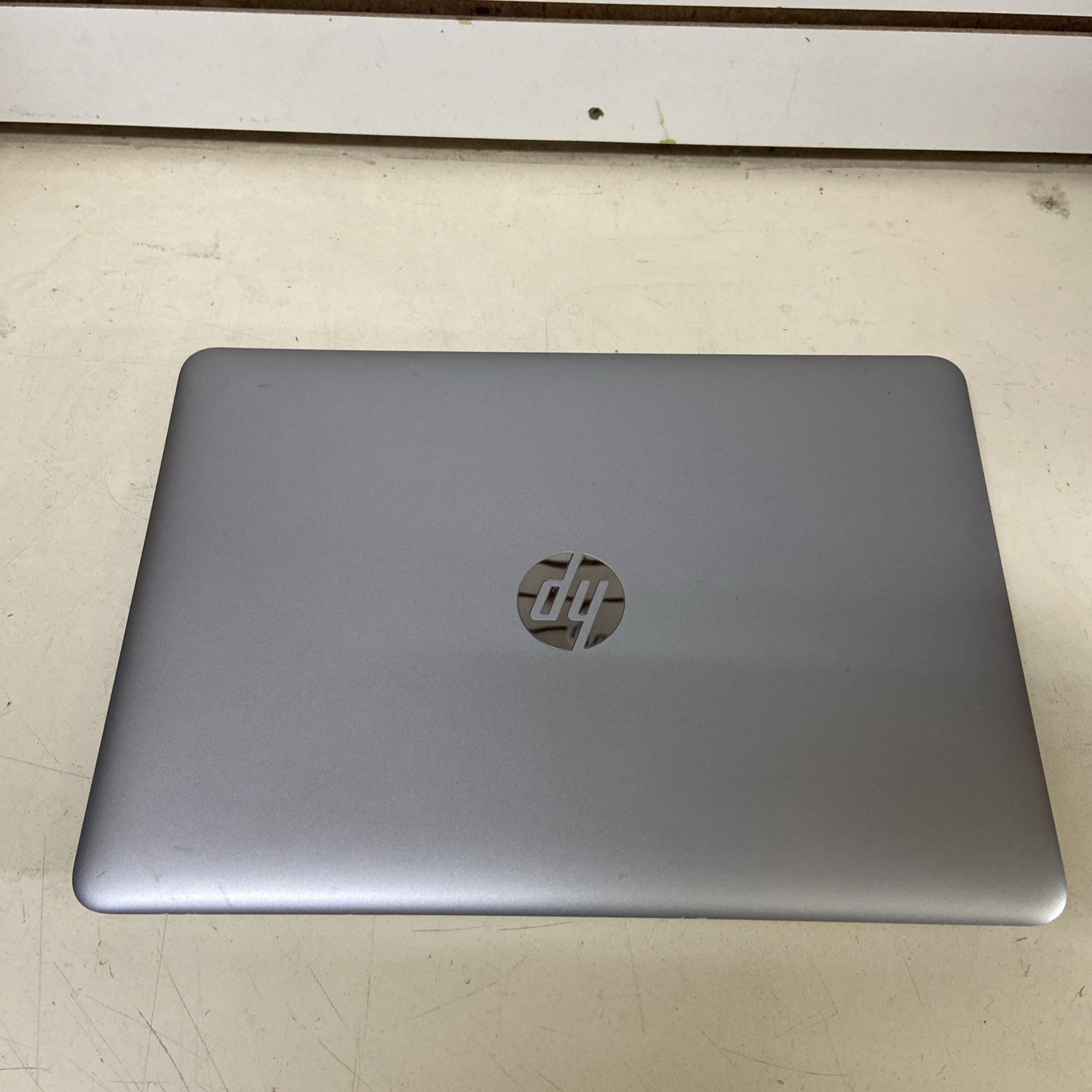 HP Probook 440 G4/2.4ghz Core i3-7th gen/12GB/250GB SSD/14″/W10Pro-NICE!!