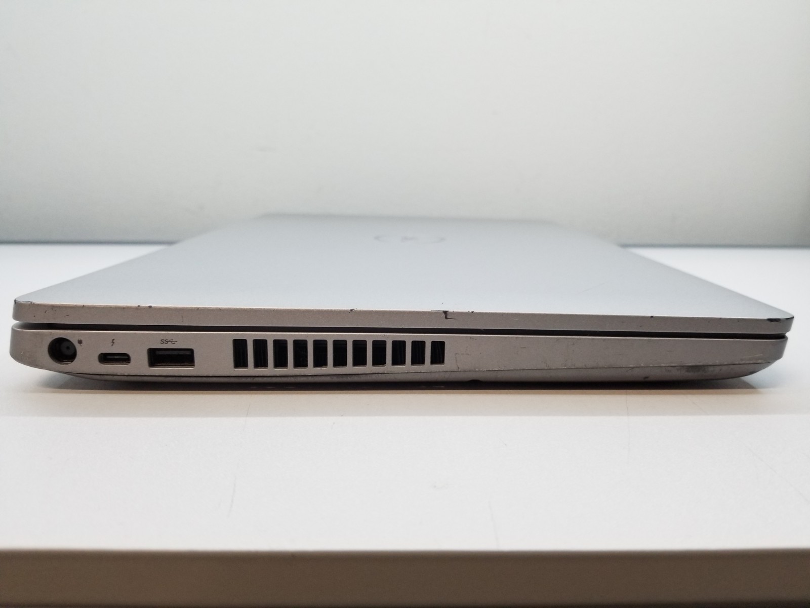 AS-IS Dell Precision 3551 15.6″ i7-10850H 2.7GHz 8GB RAM 256GB NVMe Win11P READ