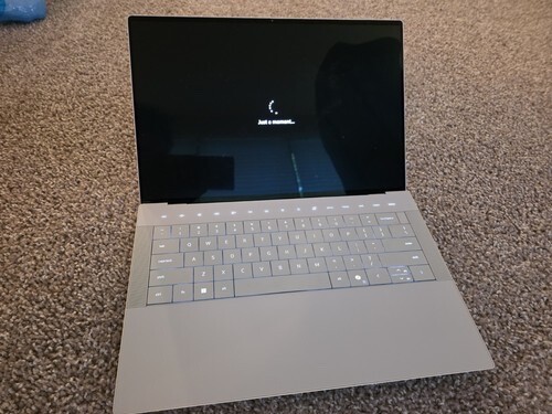Dell XPS 14 9440, 32GB RAM, Intel U7, OLED, Warranty 2027