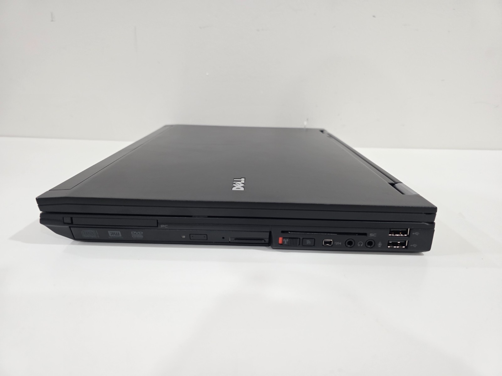 Vintage Dell Latitude E6500 Intel Core2 Duo CPU T9400 4GB Webcam Bluetooth