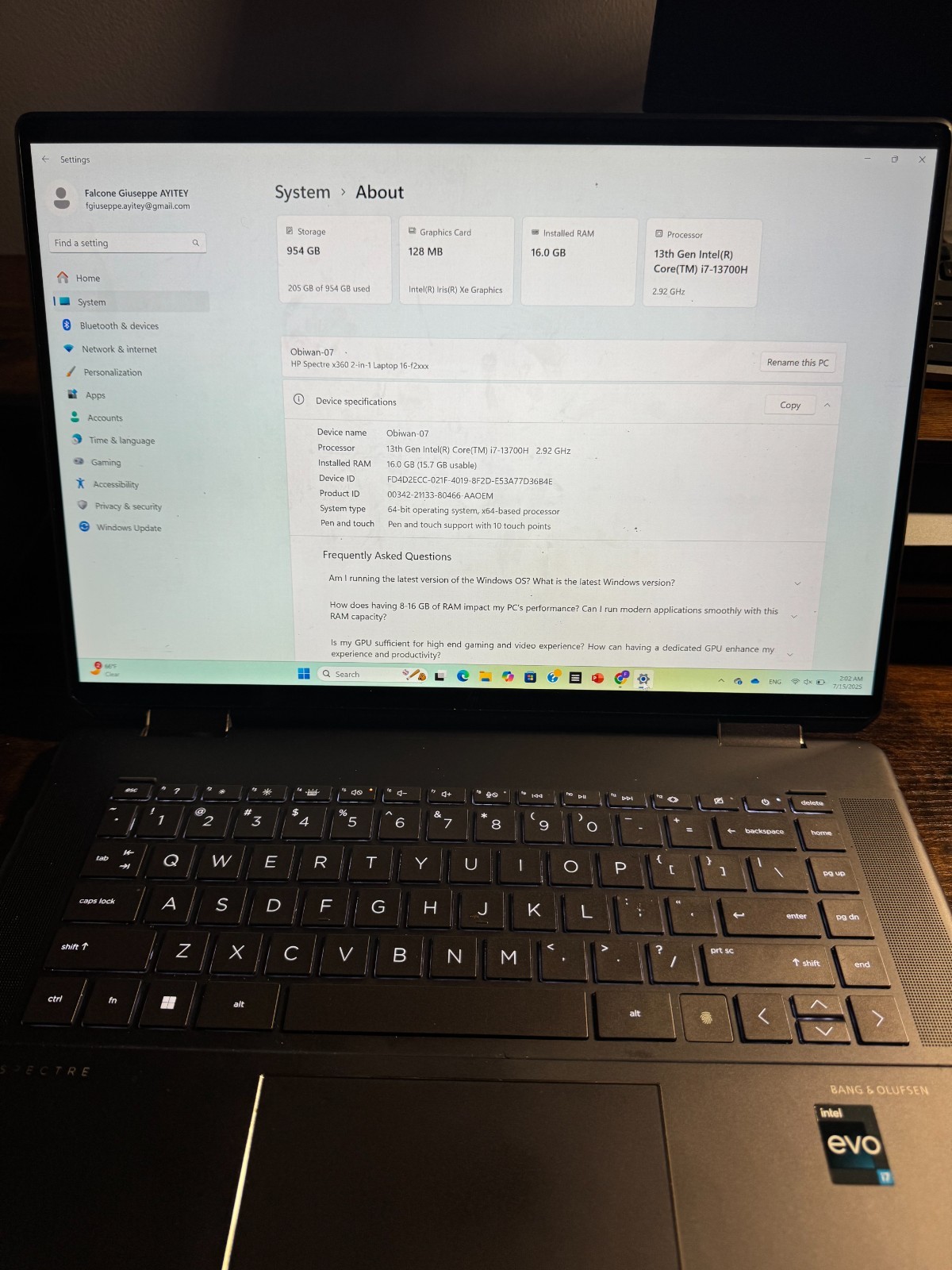 HP Spectre x360 2-in-1 Laptop 16-f2047nr, Windows 11 Home, 16″, touch screen, In