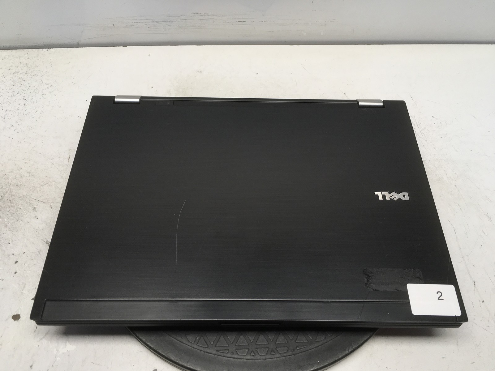 Dell Latitude E6400 Intel Core 2 Duo T9600 2.8GHz 2 GB NO HDD No Batt