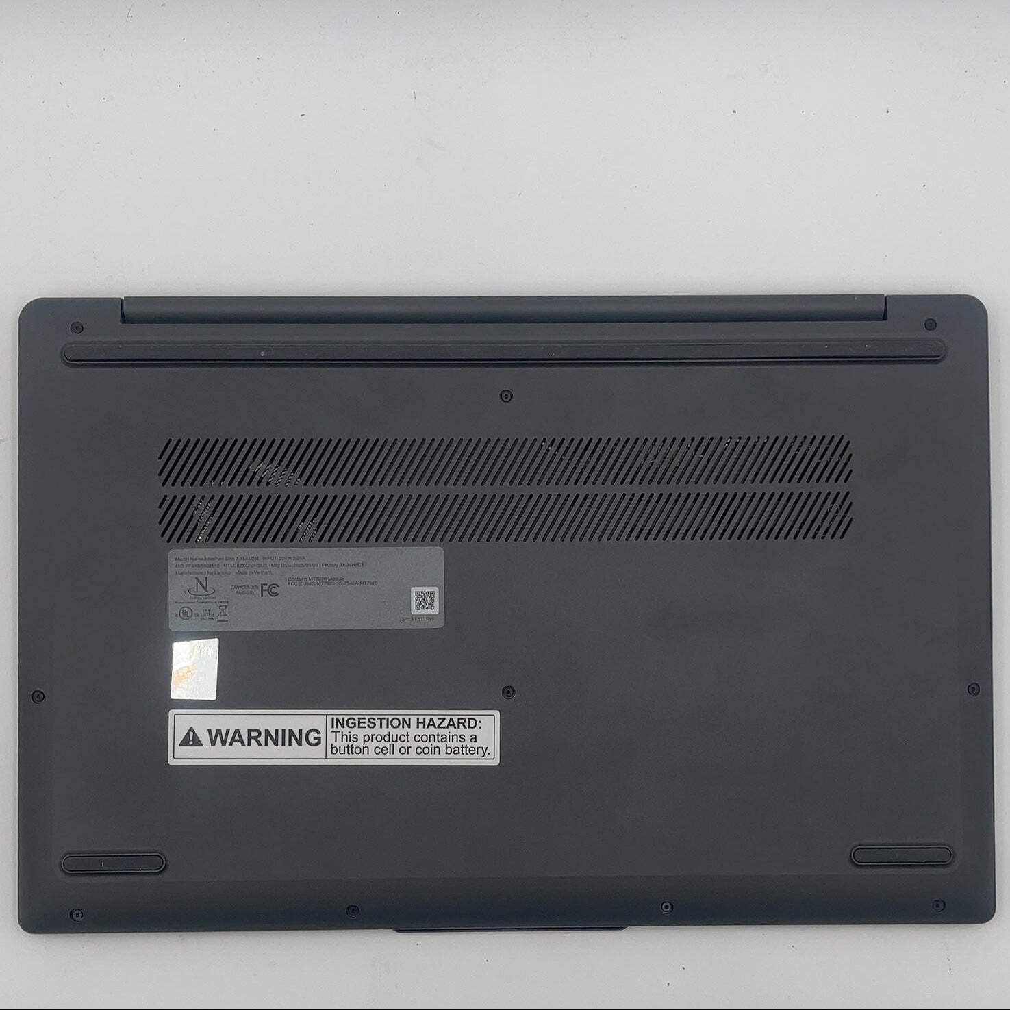 Lenovo IdeaPad Slim 3 15AMN8 15.6″ Ryzen 5 7520U 2.8GHz 8GB RAM 512GB SSD