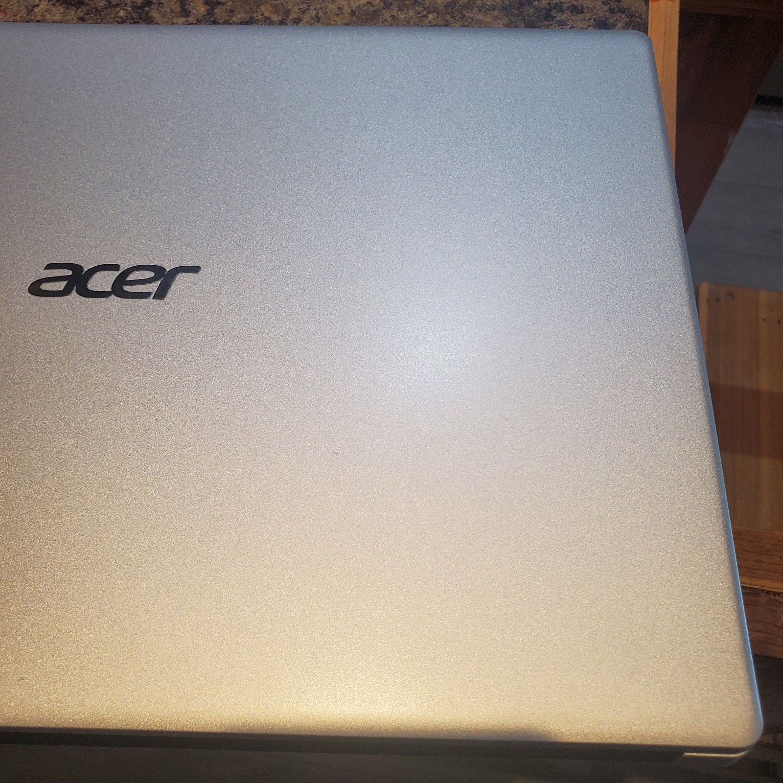 Acer Aspire 3 A315-23 Series 15.6″ (N18Q13) Laptop *FOR PARTS* (Near Mint)
