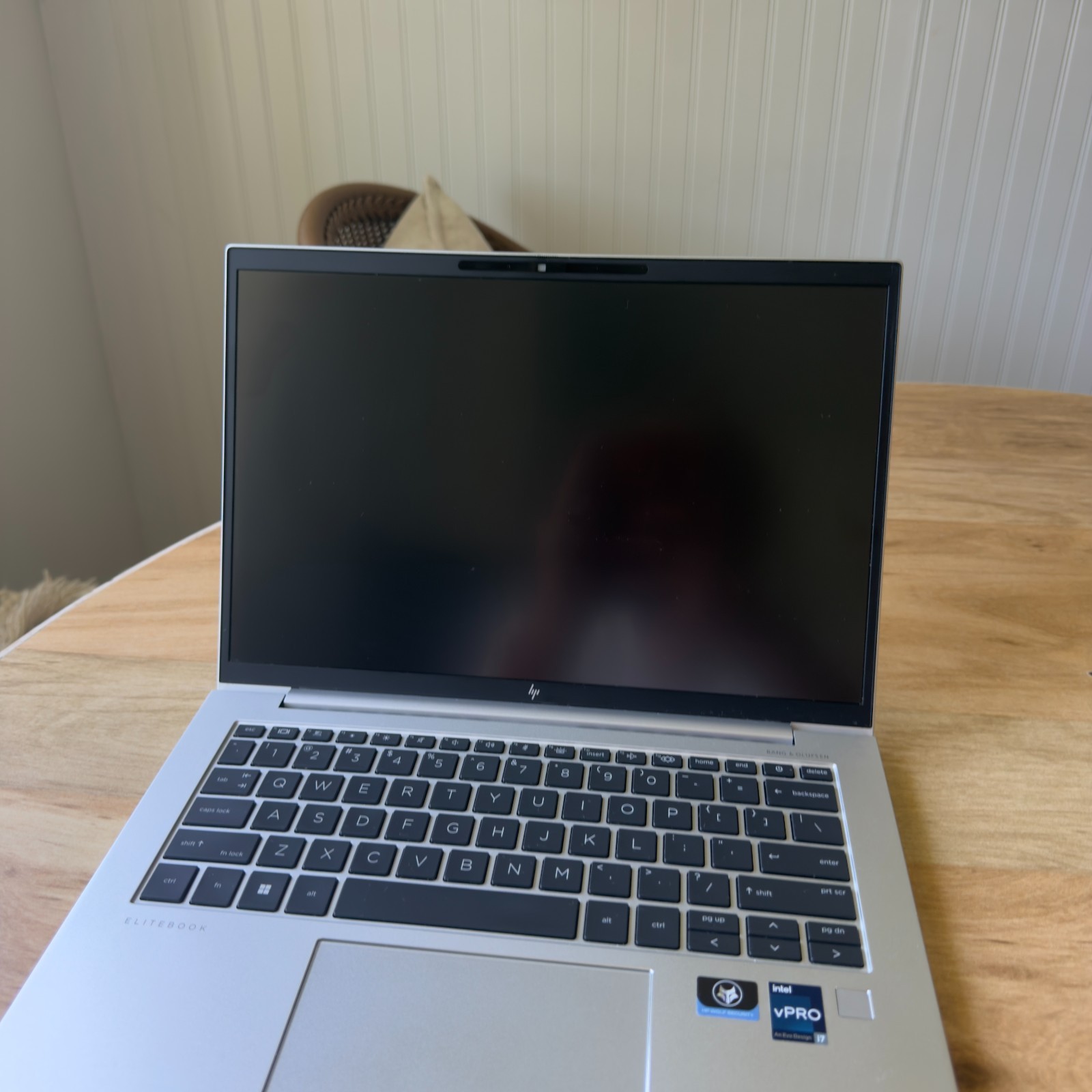 HP EliteBook 840 G9 14” 512GB SSD Intel i7-1265U 16GB RAM w/ Charger Win 11 Pro