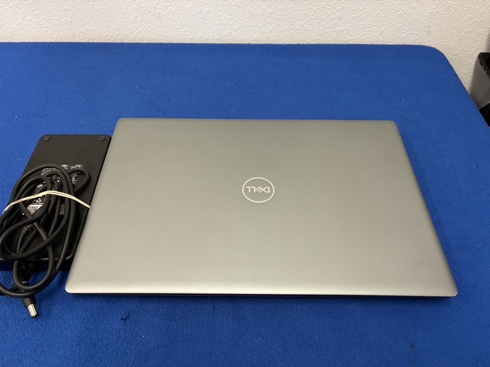 Dell Precision 7750, 17.3″, 10th Gen i5, 16GB RAM, 512GB SSD, Intel GPU, Win 11