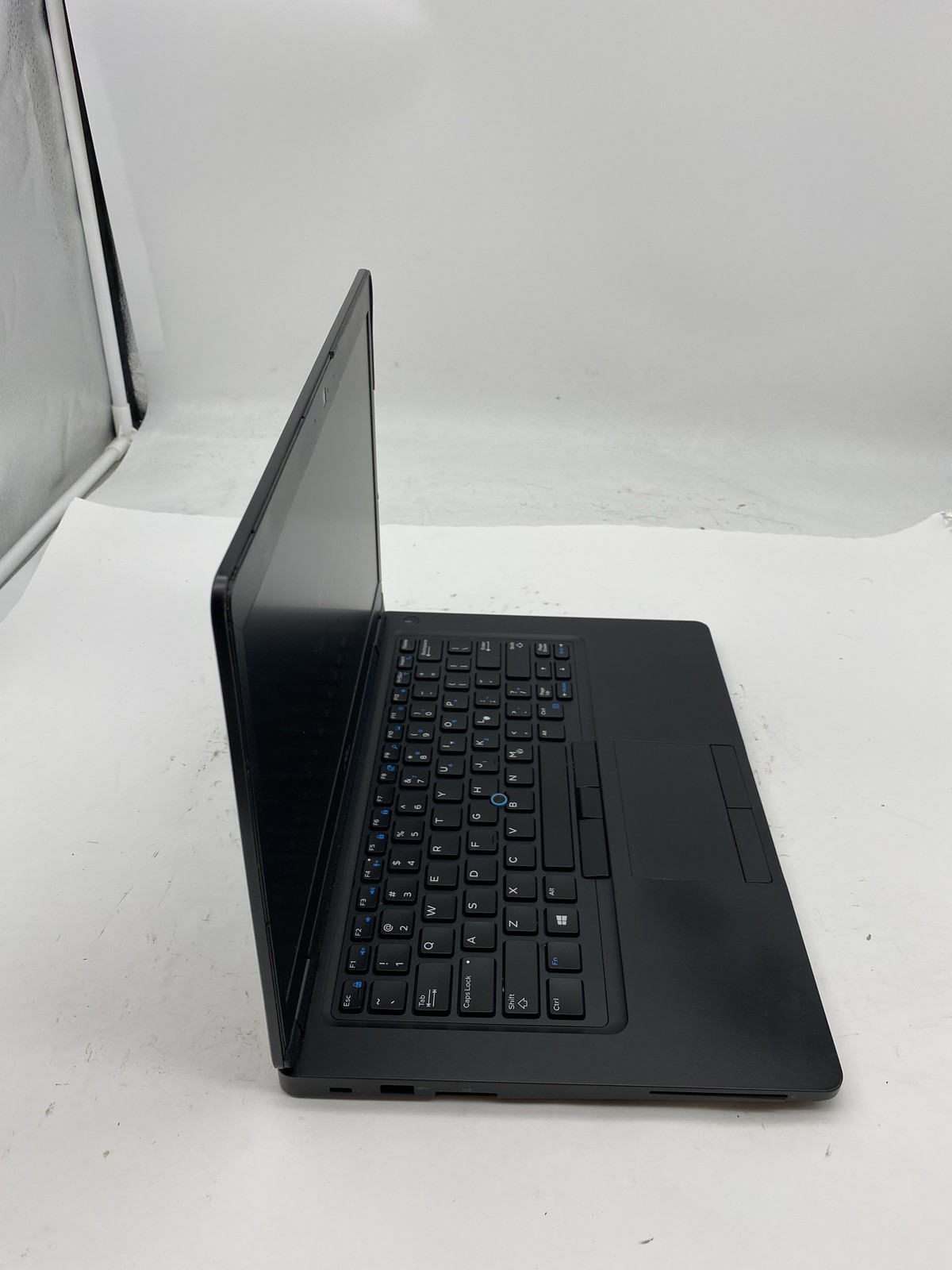 Dell Latitude 5490 Laptop Core i5 8350U 1.7GHz 8GB RAM 256GB SSD W11P