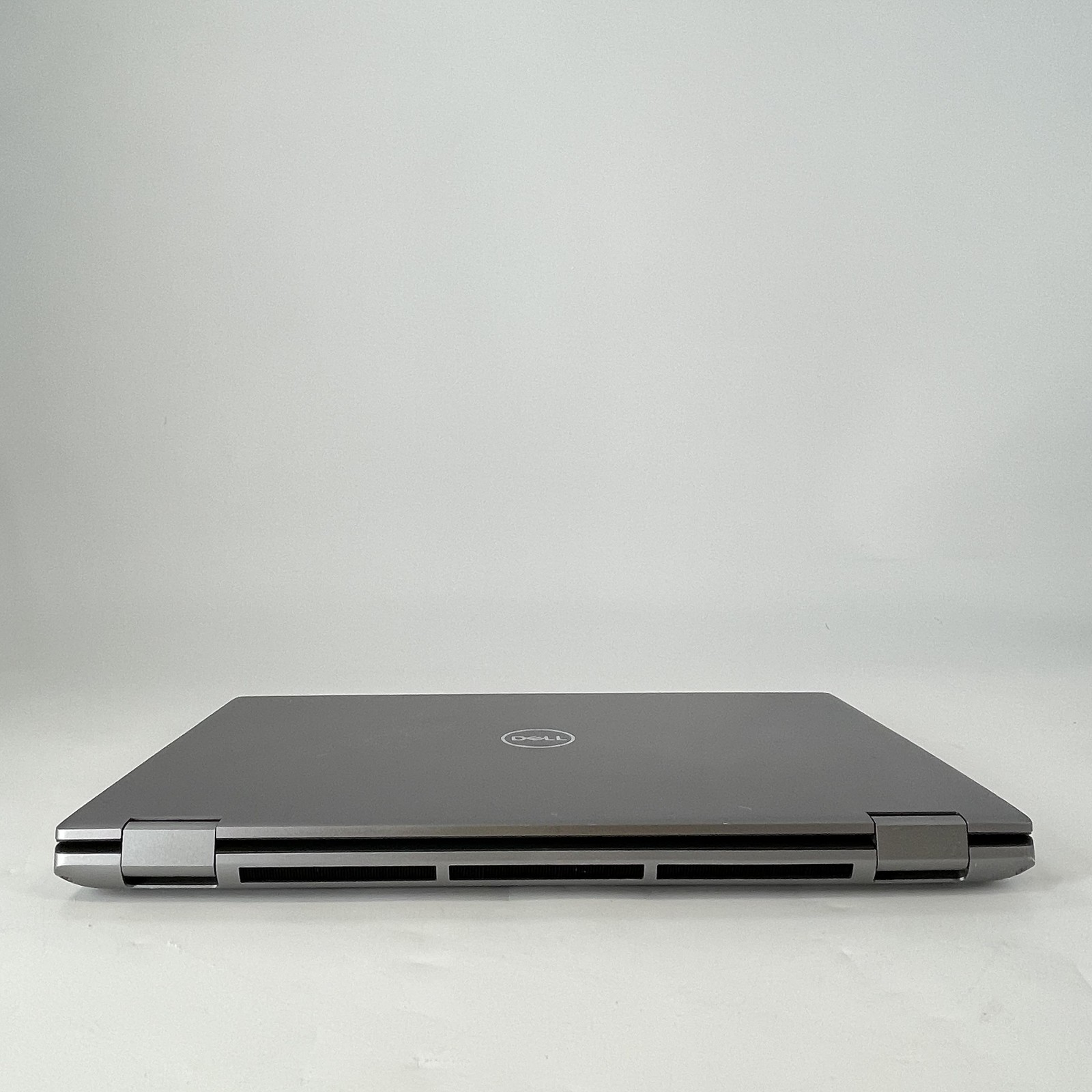 Dell Precision 7770 17.3 2022 Gray 4K 2.1 GHz i7-12850HX 64GB 1TB SSD RTX A1000