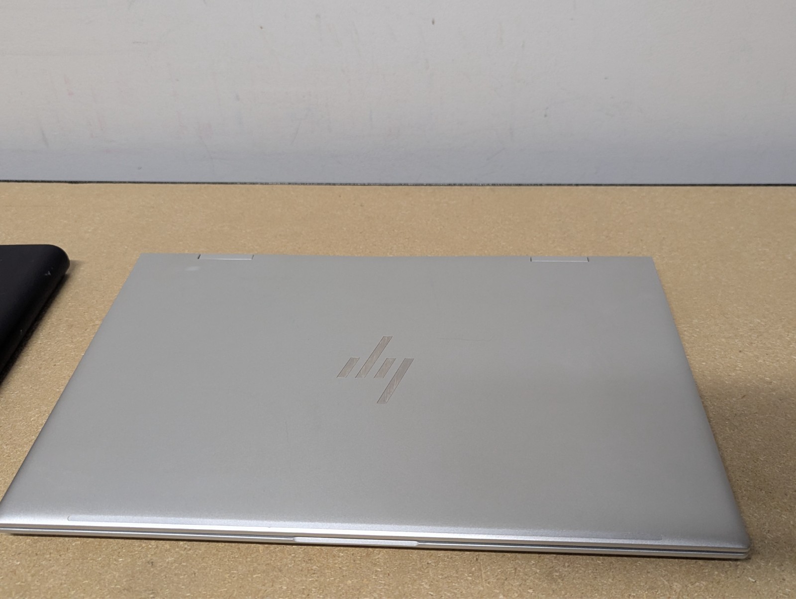 HP 15-es2072cl x360 2-in-1 Convertible 15 FHD Touchscreen i7-1260P 16GB 512GB SS