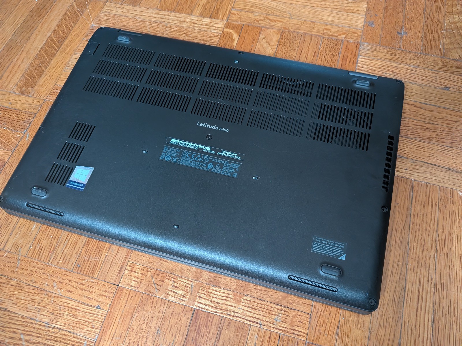 Dell Latitude 5400 14″ i7-8665u; 1.90 GHz; 16GB RAM; 512gb HD