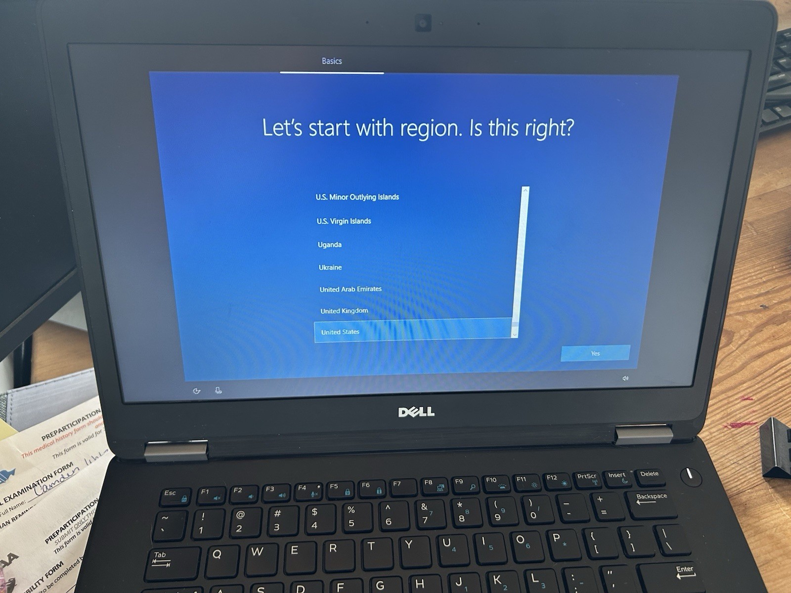 Dell E7470 14 in (512GB SSD, Intel Core I7-6600U, 2.60 GHz, 16 GB) Laptop