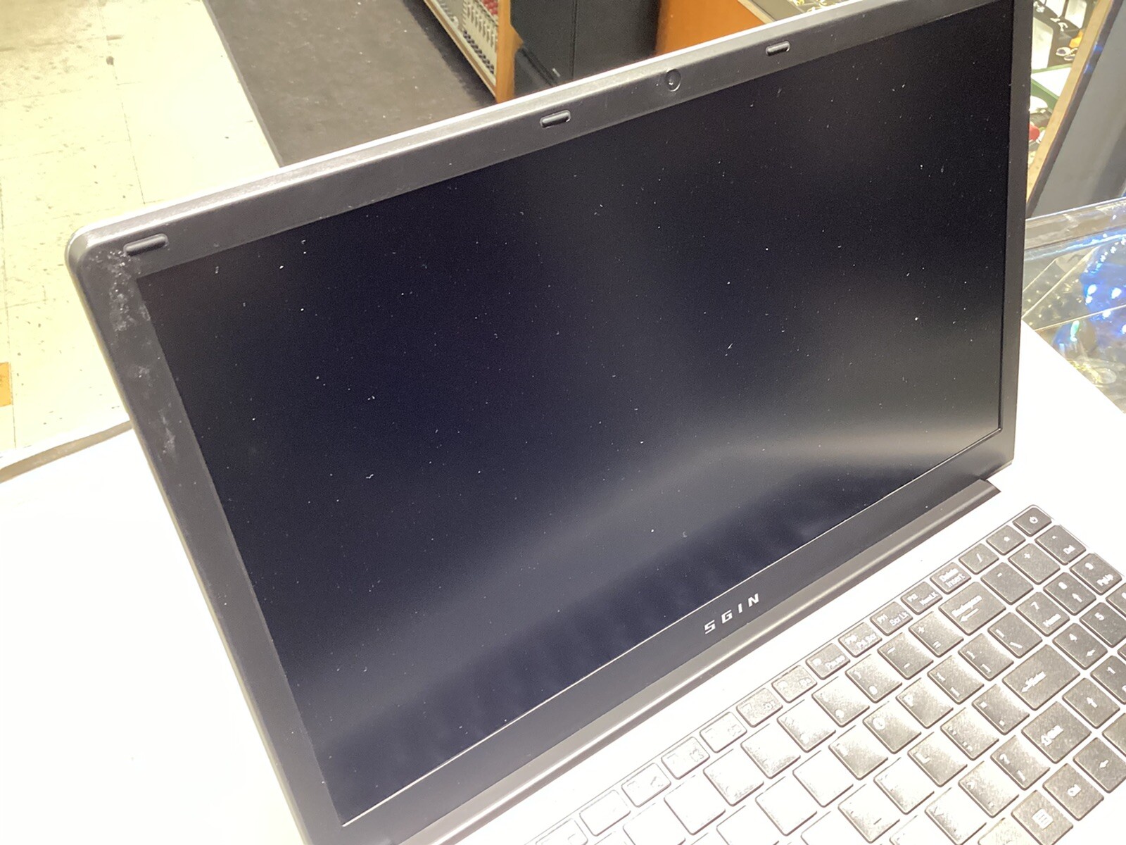 SGIN M15 Laptop 15.6 Inch, 4GB DDR4 128GB SSD Windows 11 *See Pictures*