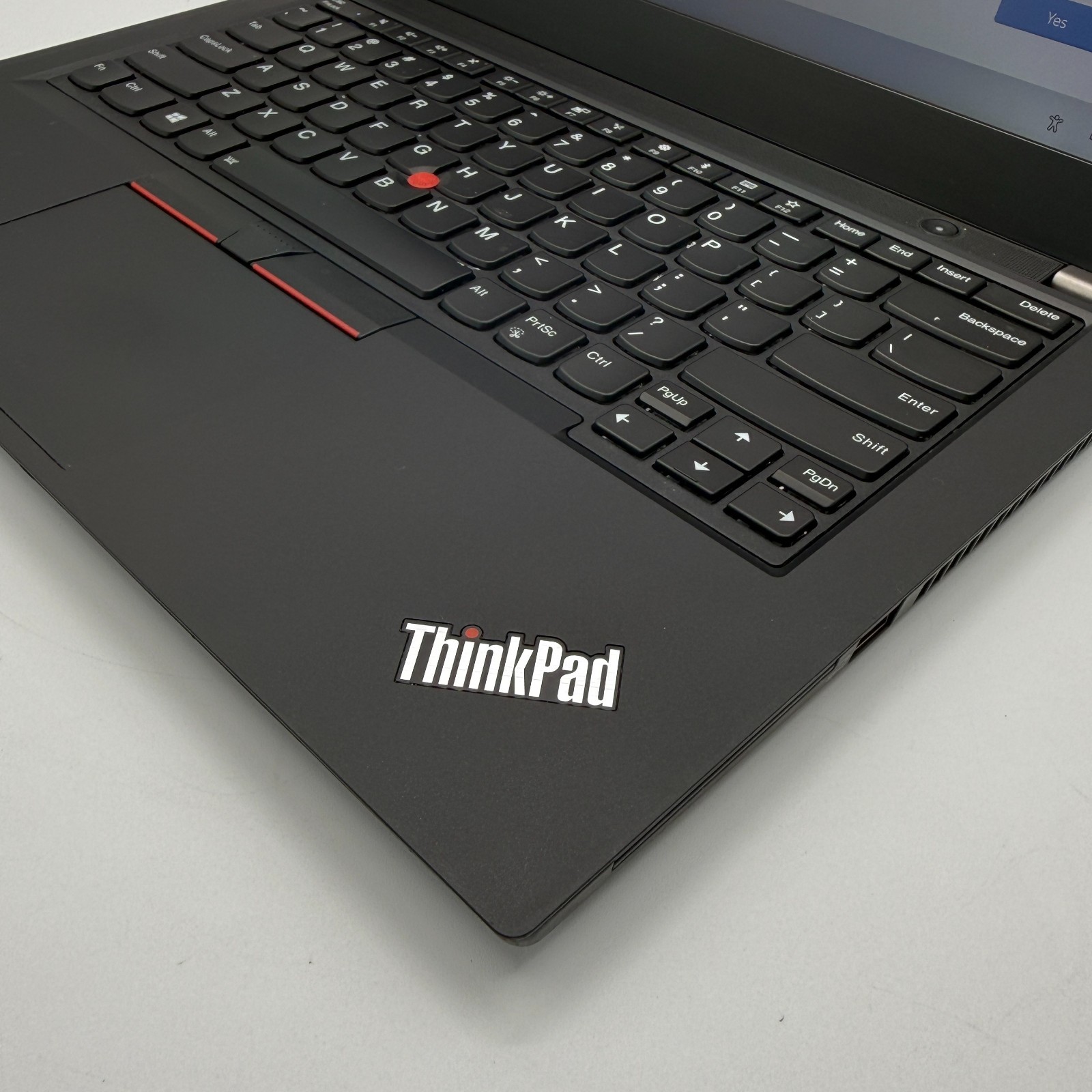 Lenovo ThinkPad T495 14 FHD 2.1 GHz Ryzen PRO 5 3500U 16GB 256GB Bat 86% Laptop