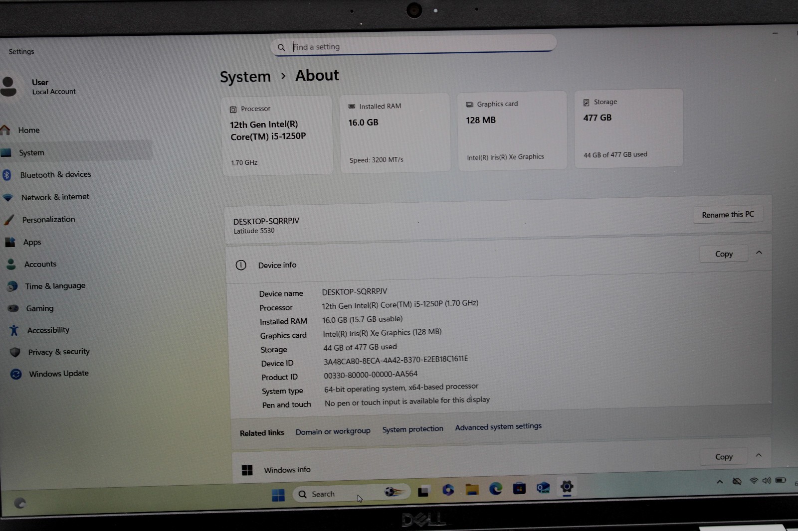 Dell Latitude 5530 _ i5-1250P @ 1.7 GHz _ 16GB RAM _ 512GB SSD _ W11P