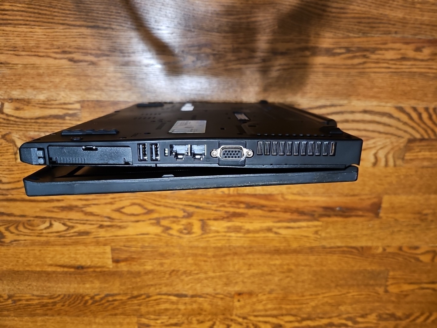 Thinkpad T61 Laptop Intel T7500,4GB/160GB/1280×800 Win XP Ready to Use