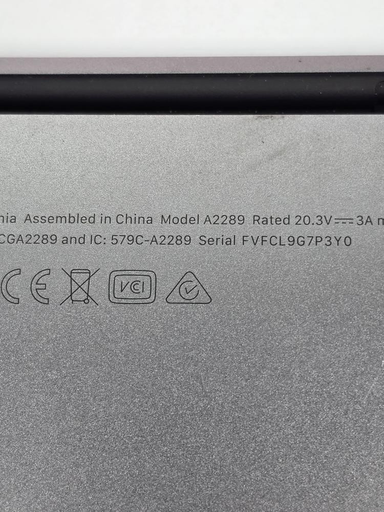 APPLE MACBOOK PRO A2289 (E13006601)