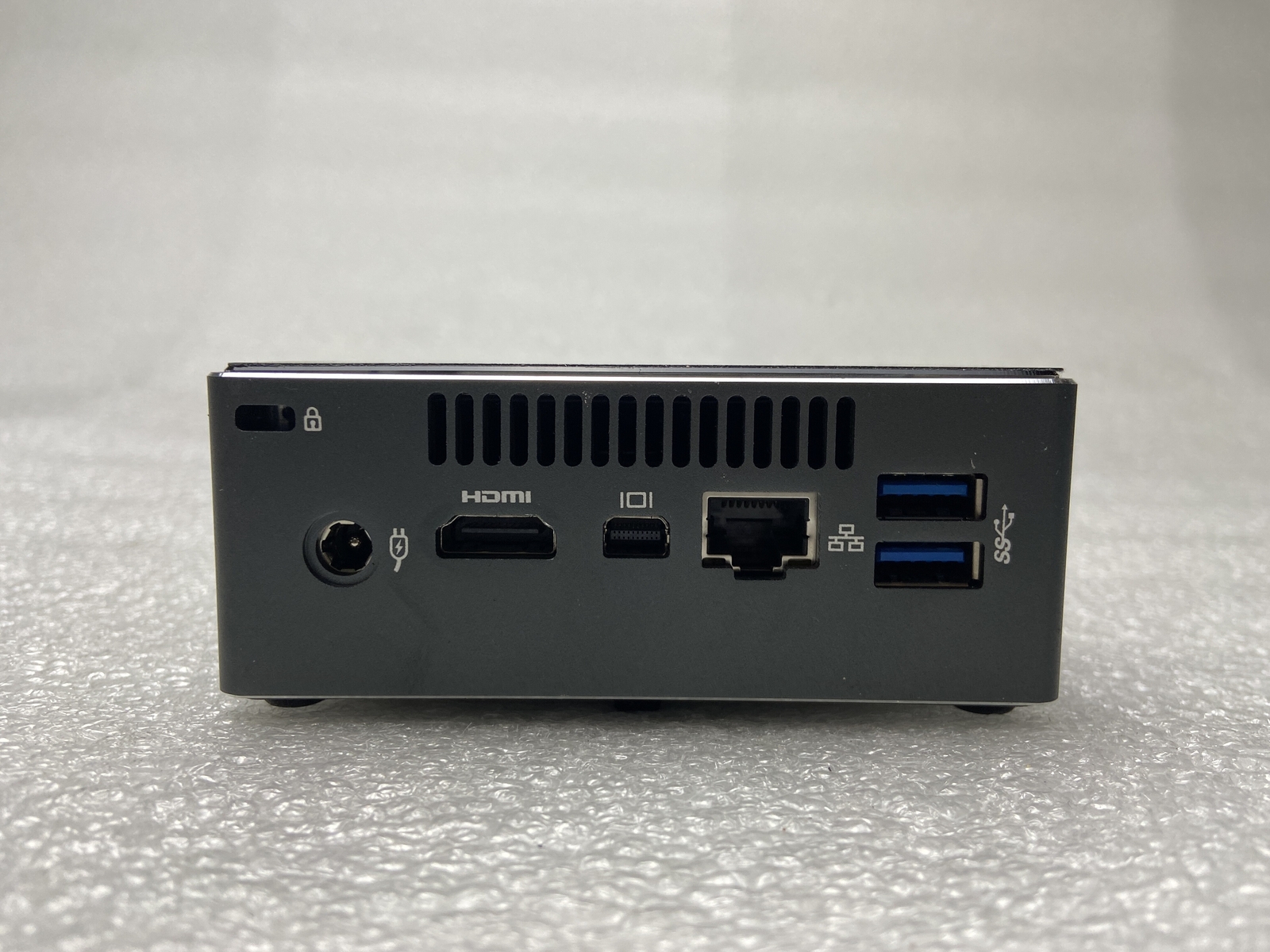 VIA CONNECT PRO GIGABYTE GB-XM26-W1 Celeron 2955U 1.4GHz 8GB RAM NO HDD/BATT/OS