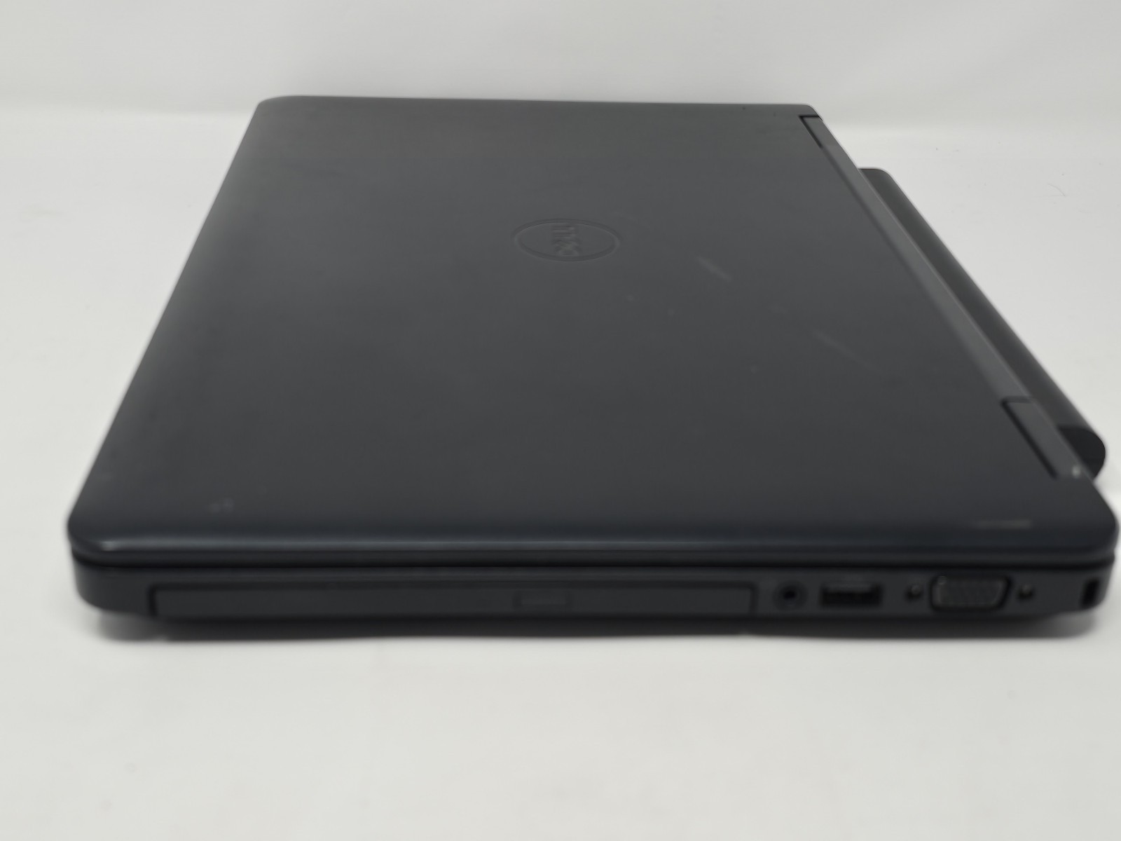Dell Latitude E5440 Intel Core i5-4310U 2.0GHz 4GB RAM NO HDD/OS Boots Bios #44