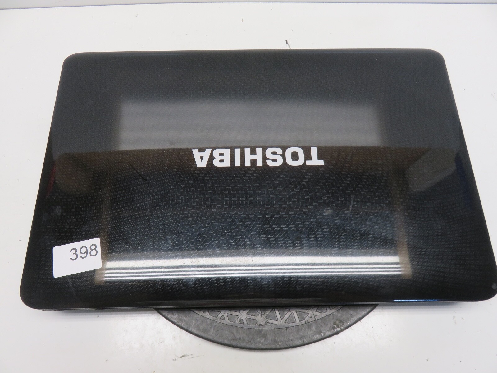 Toshiba L655-S5105 Intel i3 M370 2.4GHz 4 GB NO HDD No Batt
