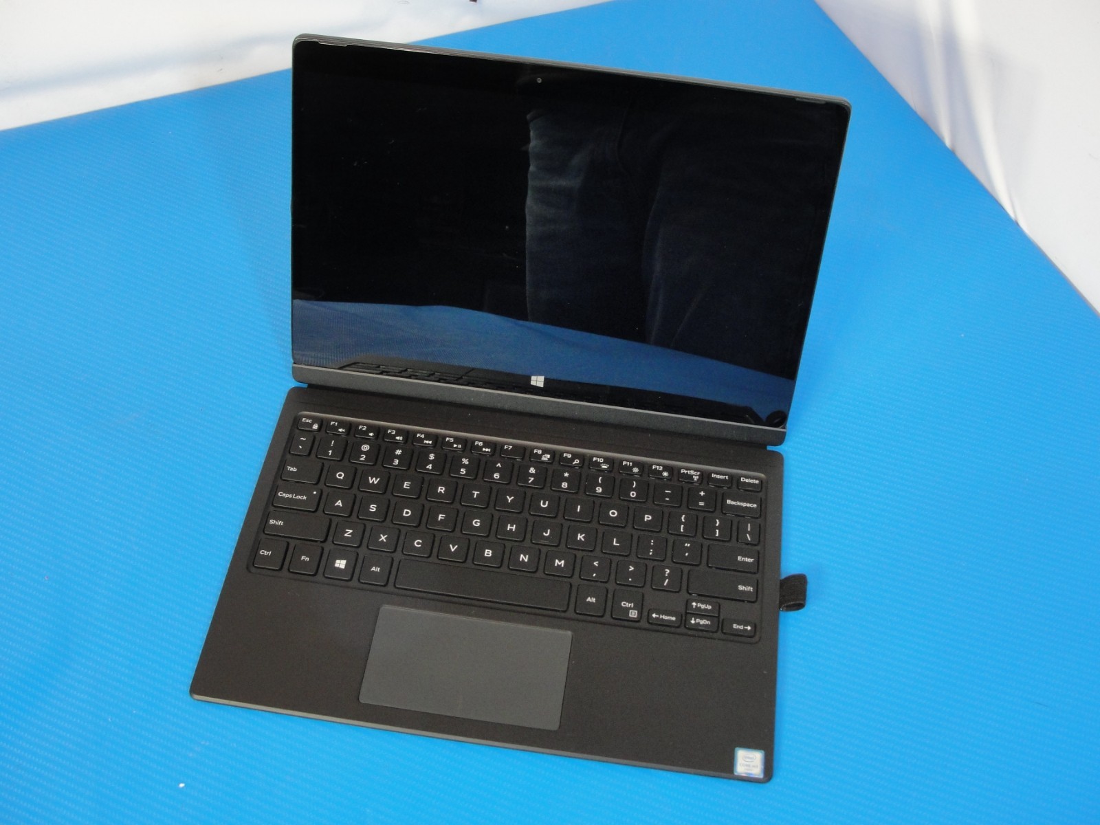 Dell Latitude 7275 12.5″ Tablet, Intel m5-6Y57 1.10GHz, 8GB 128GB SSD /READ