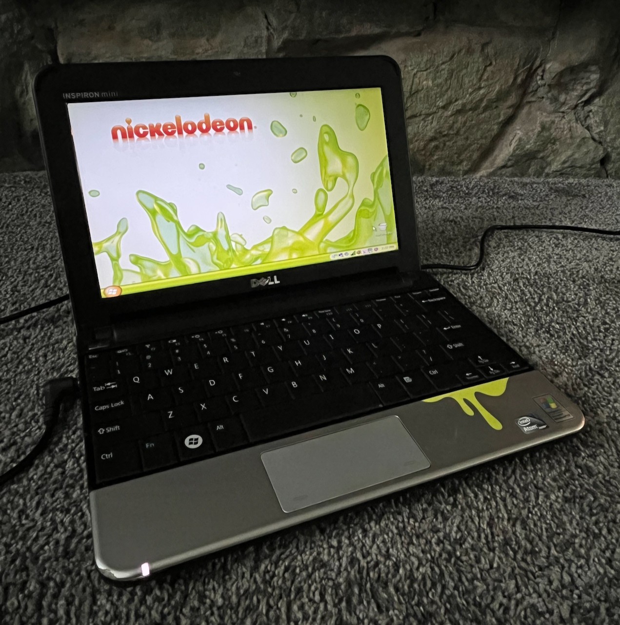 Rare 2009 Dell Inspiron Mini / Nickelodeon Slime Edition