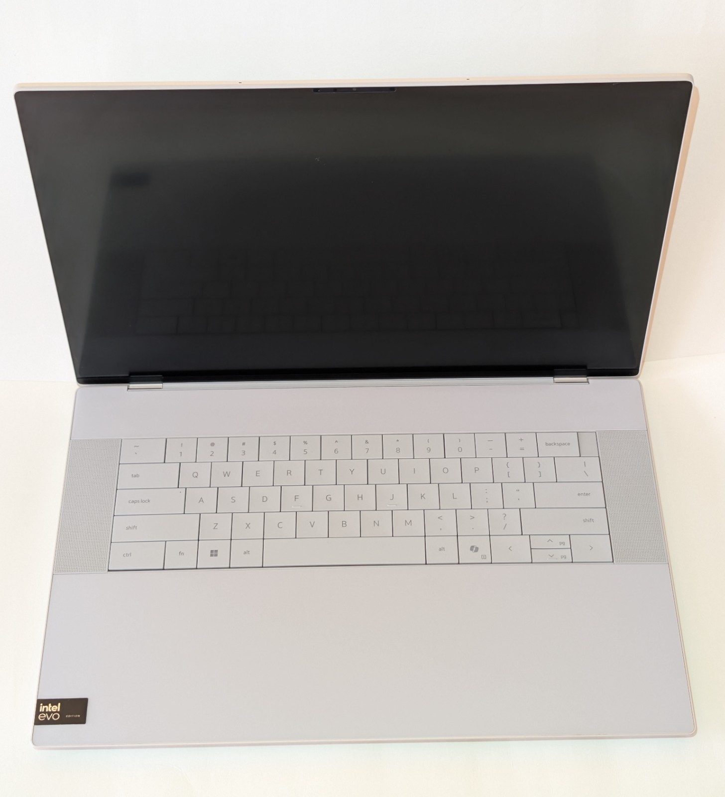 Dell XPS 9640 Core Ultra 7 155H| 16GB RAM| 1TB SSD| RTX 4050 Win11 (Good). ~D14~