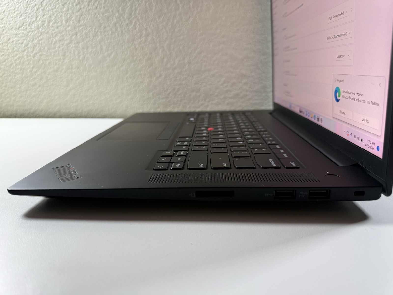 LENOVO THINKPAD P1 Gen 4 3840×2400 I7-11850H 512GB 16GB RAM NVIDIA T1200 WIN 11