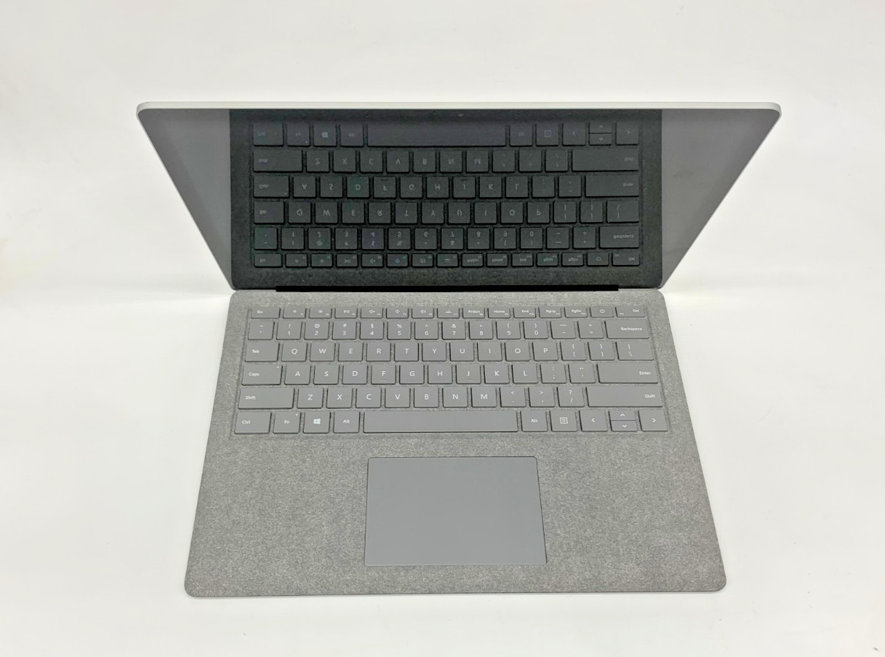 Microsoft Surface Laptop 1769 i5-7300U 2.6GHz 256GB SSD 8GB DDR3 Silver C/READ