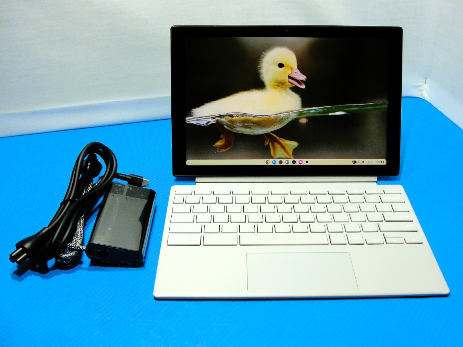 ASUS Chromebook CM30 Detachable 10″ Mediatek Kompanio 520 2.05GHz 4GB 64GB eMMC