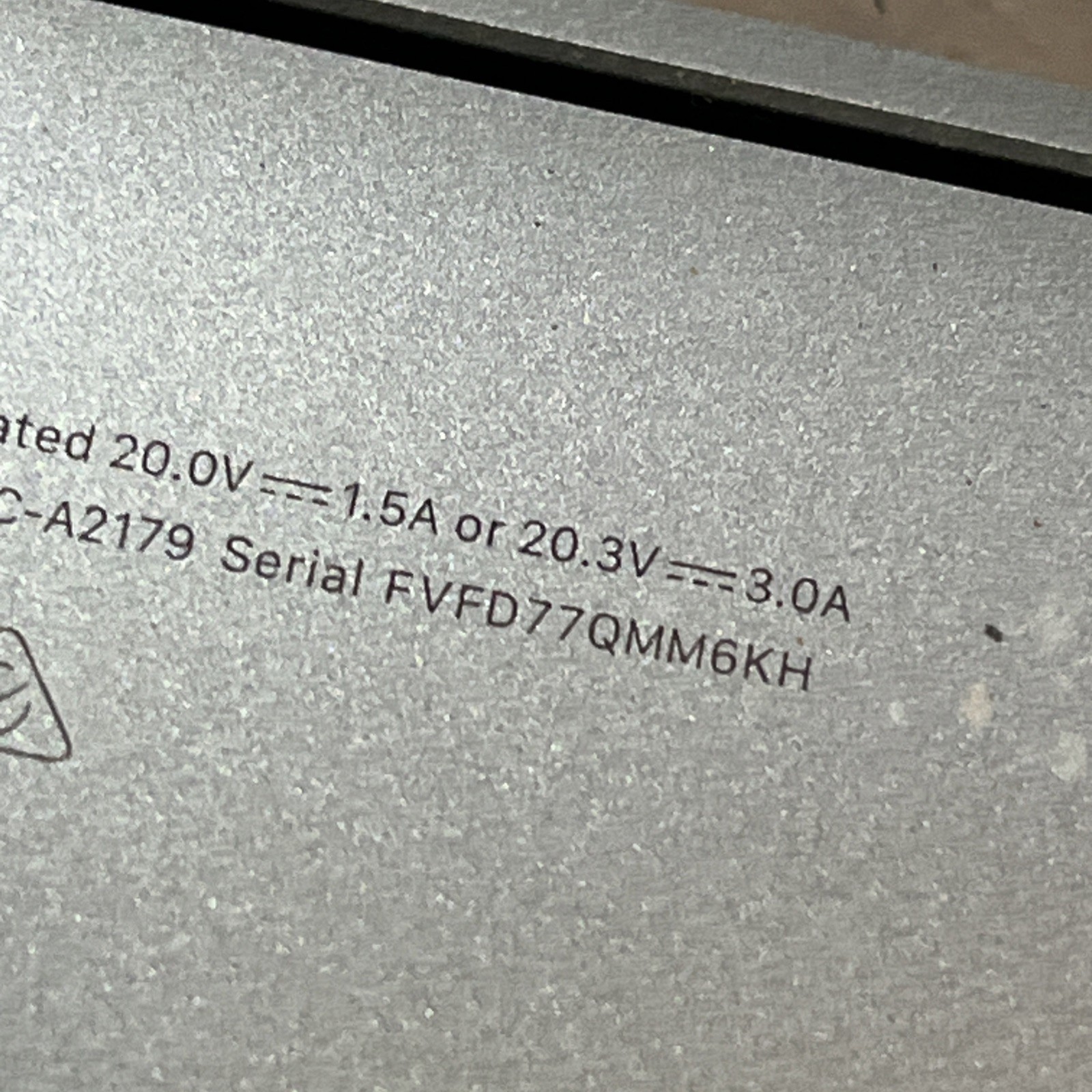 APPLE MACBOOK AIR 13″ SCISSOR, 2020 CORE I3-1000NG4 256SSD