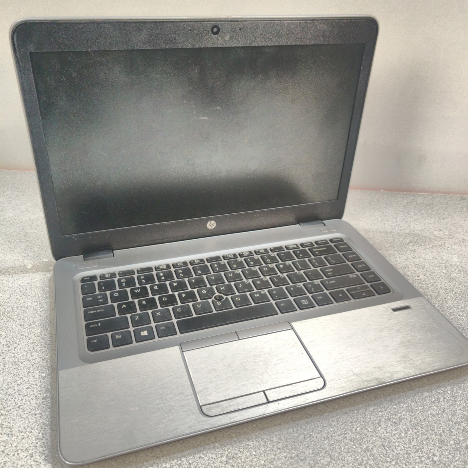 HP EliteBook 840 G3 i5 8GB RAM NO SSD/OS/AC FOR PARTS WON’T POWER ON, Bad LCD