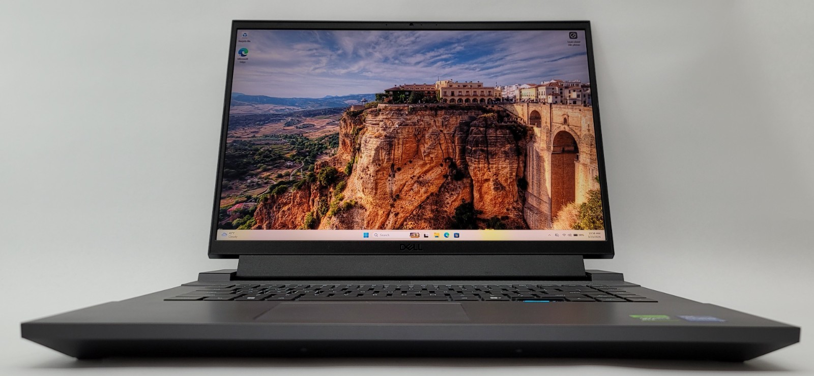 Dell G16 7630 Windows 11 Laptop / i7 13th gen / RTX 4060 / 1TB / 16GB