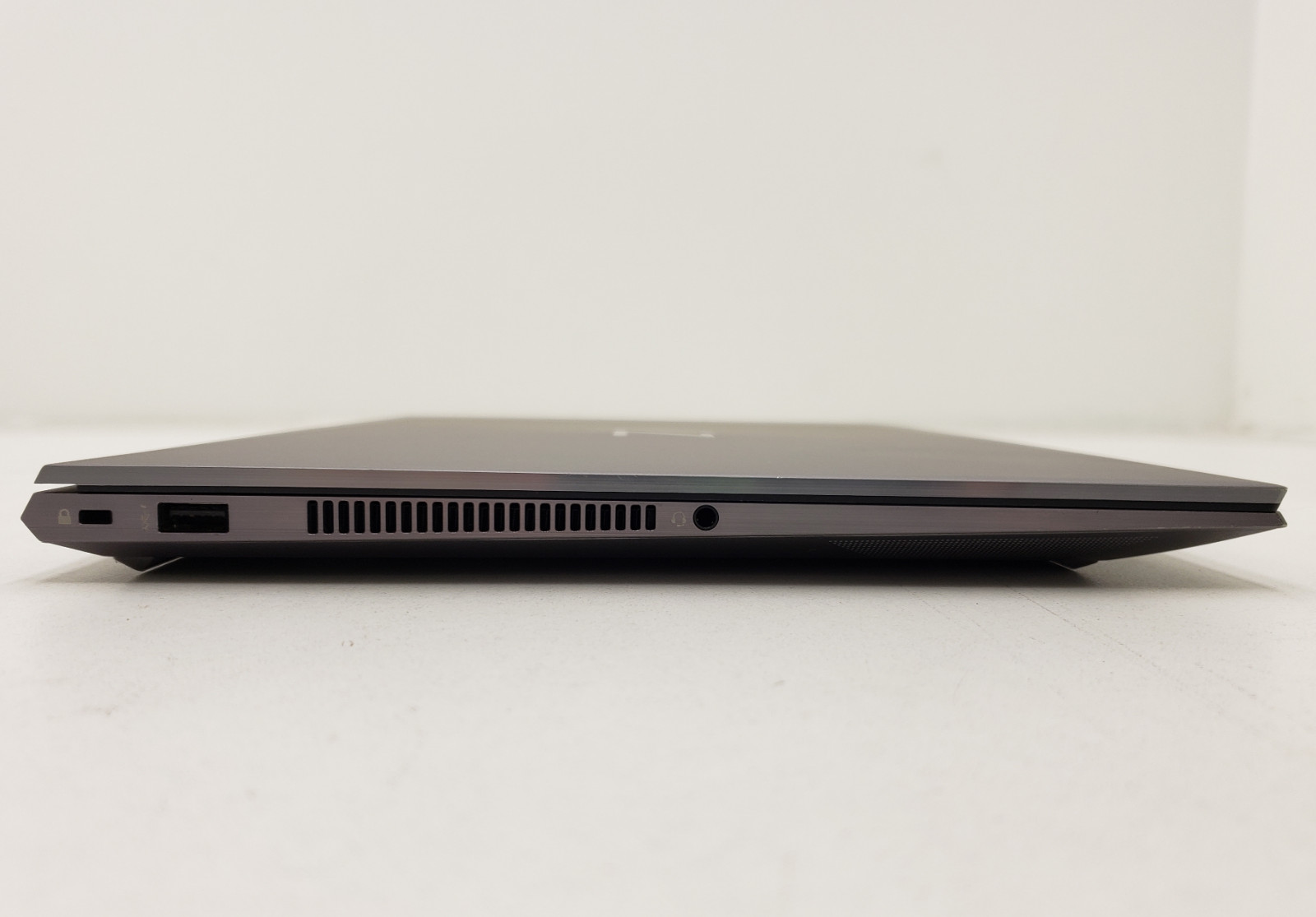 HP ZBook Studio G7 i7-10850H 32GB Ram 512GB SSD NVIDIA RTX 4000 Win11 Pro Laptop