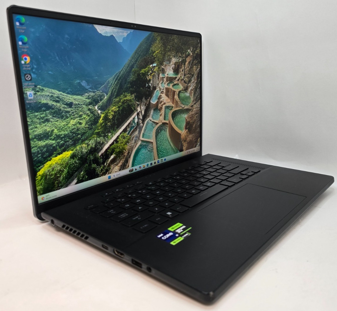 ASUS ROG M16 16″ i9-13900H 14C, 16GB, 1.5 TB SSD, RTX 4070, WQXGA 240HZ