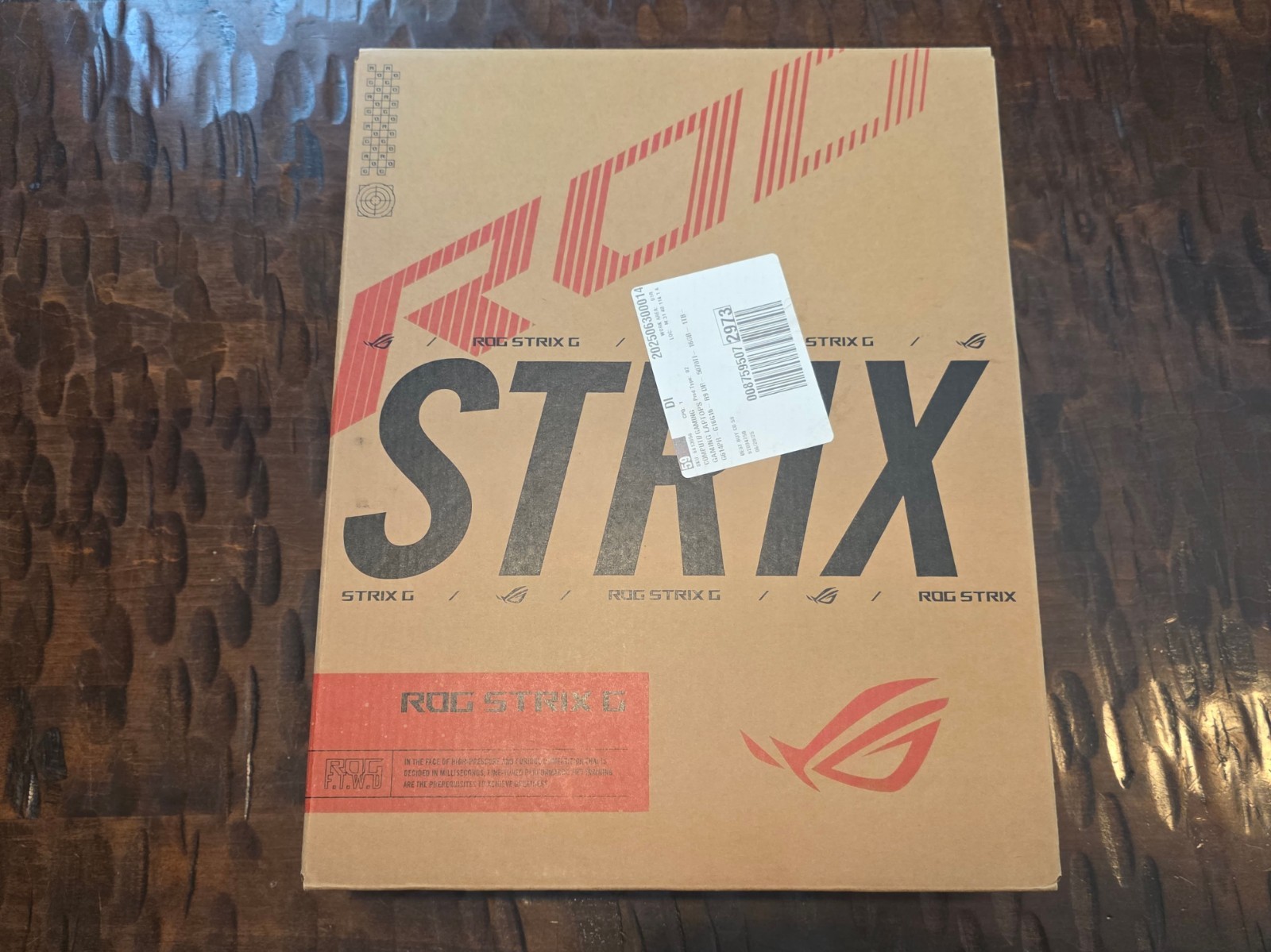ASUS ROG Strix G16 – 16″ FHD+ 165Hz, Ryzen 9 8940HX, RTX 5070Ti, 16GB RAM, 1TB