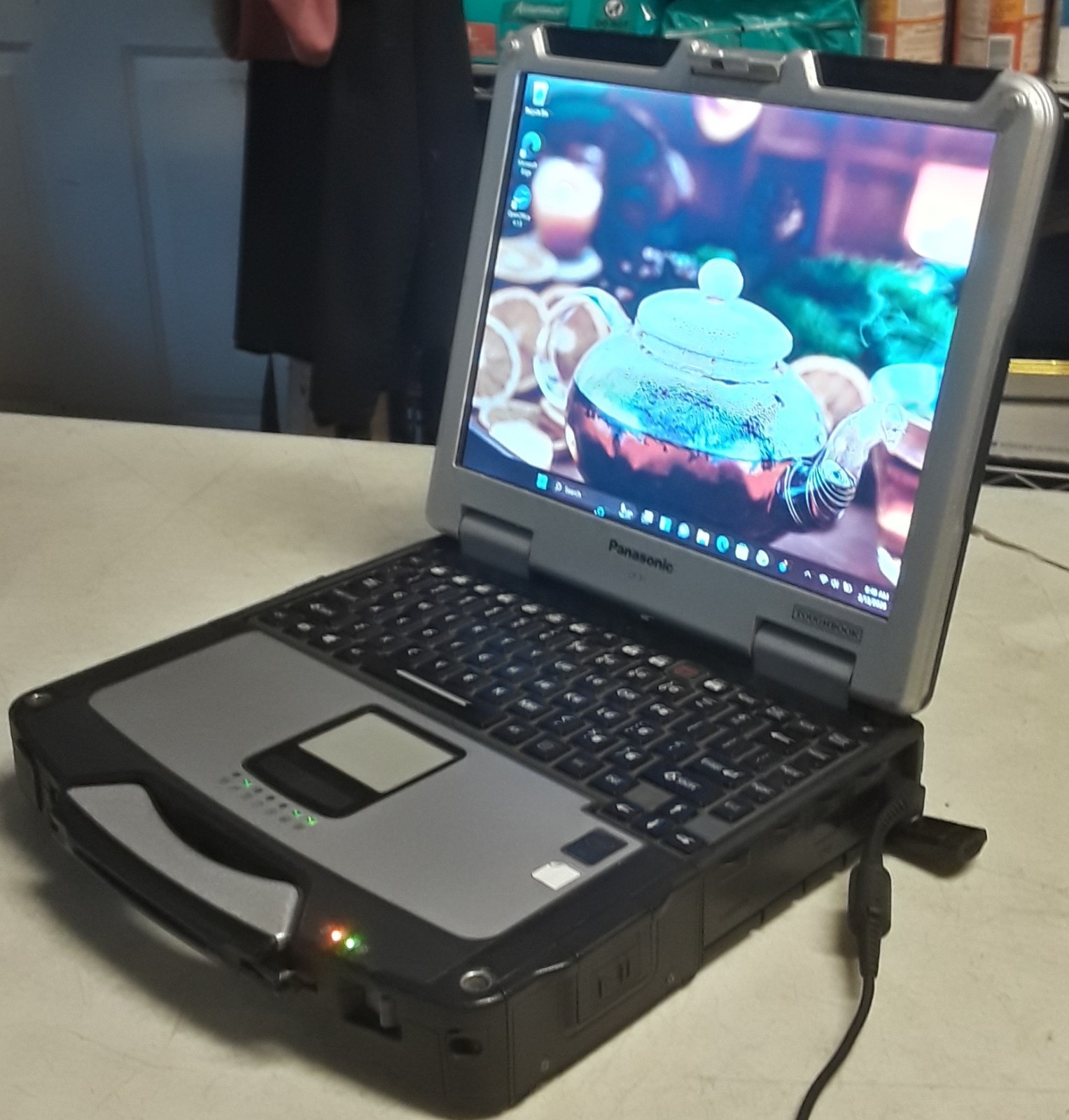 Panasonic CF-31 Toughbook i7-5600U GPS 14″ TOUCHSCREEN 16GB RAM 1TB HD WIND 11